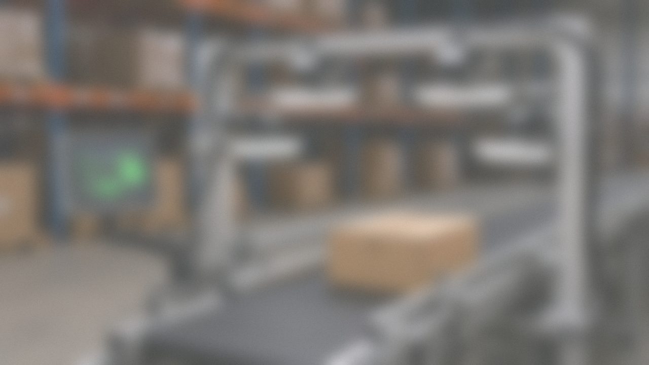 Vision sensor and HMI operator station on a packaging line